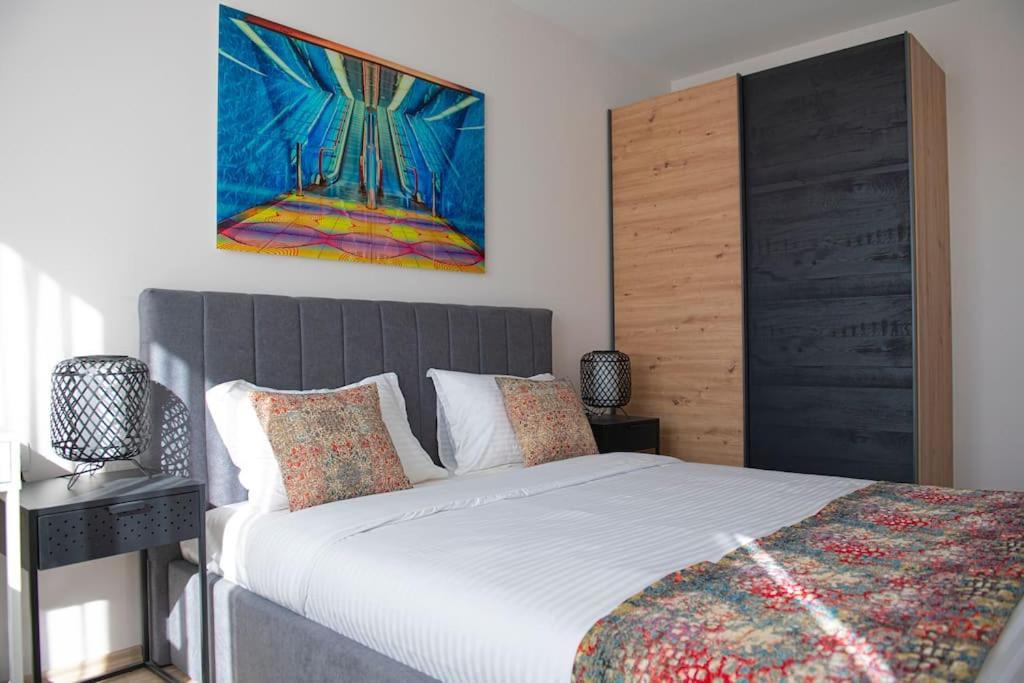 Madrid: A Modern 2-Bedroom Apartment With Parking Sofia Ngoại thất bức ảnh